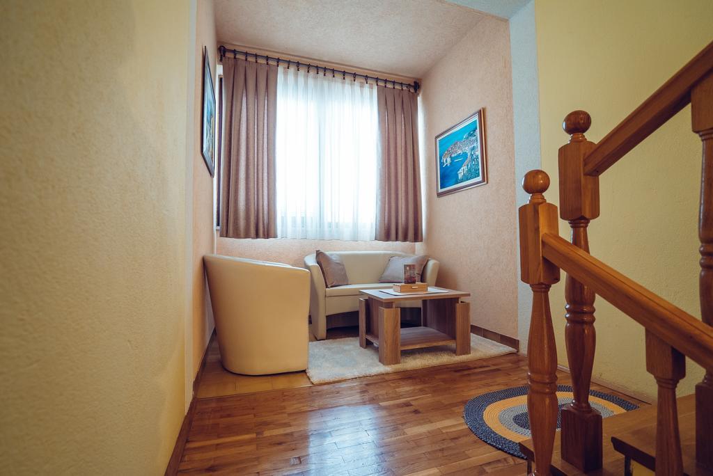 Ivica Apartments Imotski Eksteriør bilde
