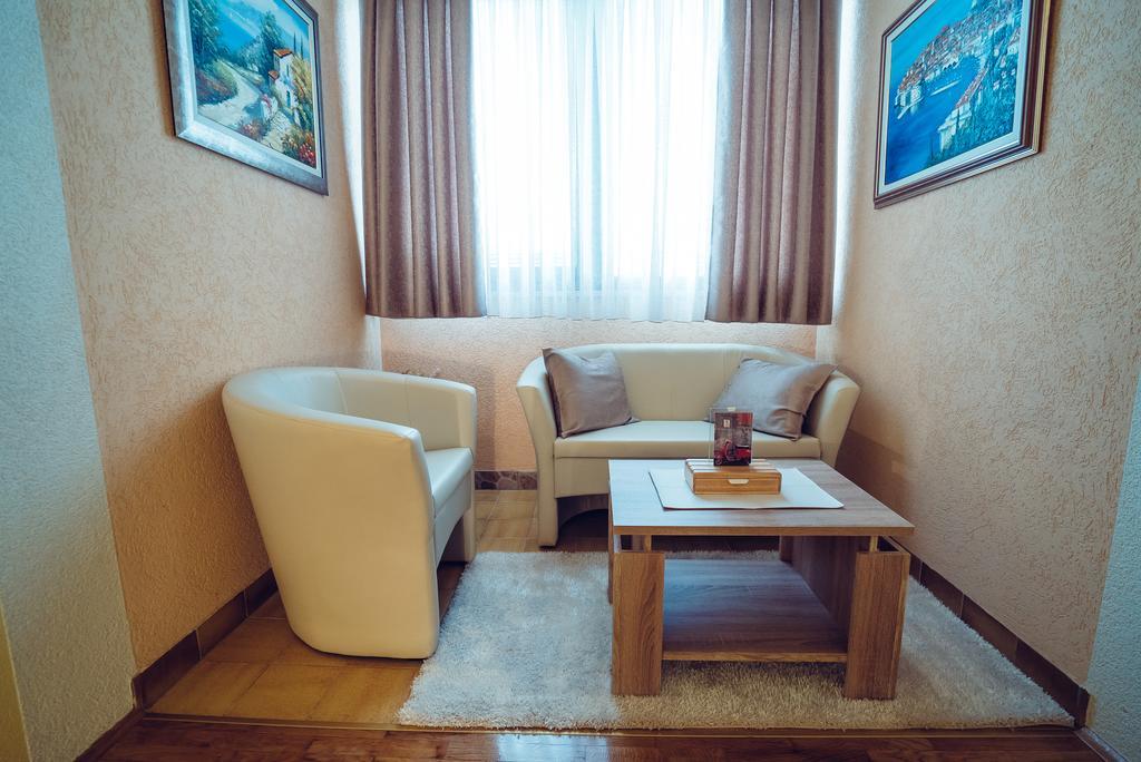 Ivica Apartments Imotski Eksteriør bilde