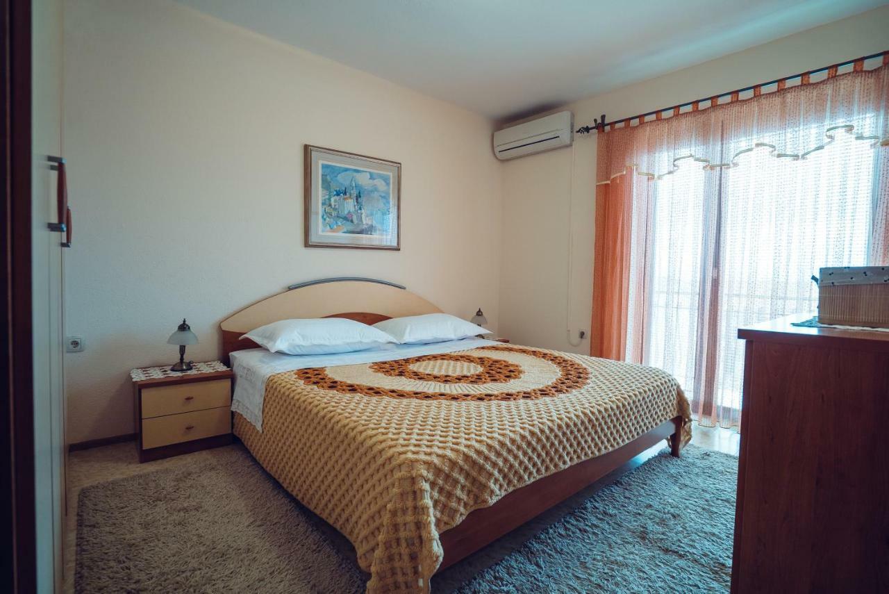 Ivica Apartments Imotski Eksteriør bilde